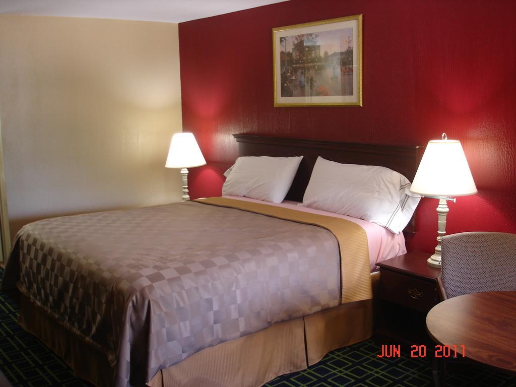 Hotel 6-freeport, Tx