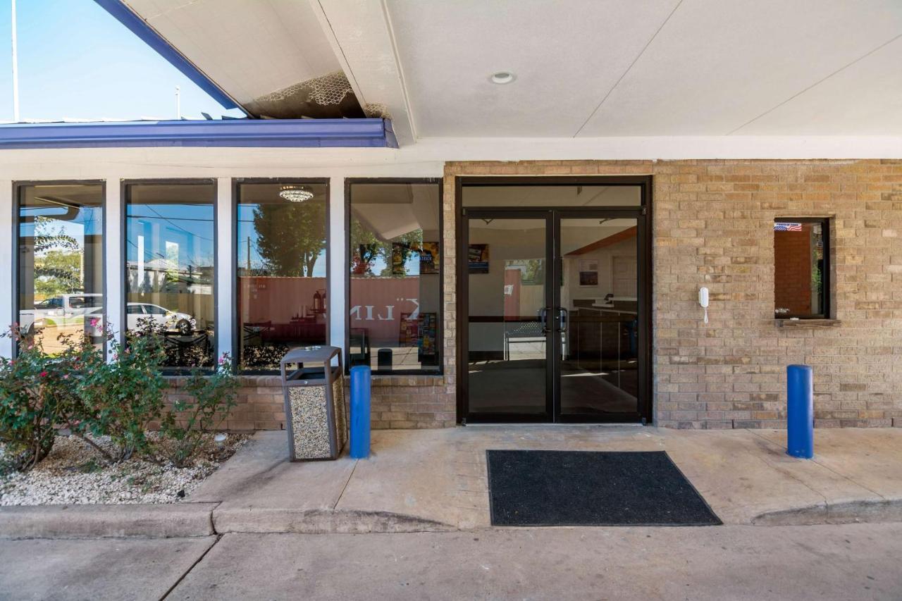 Hotel 6-freeport, Tx